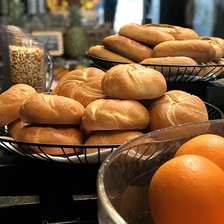 Отель Fletcher - Restaurant Хейло