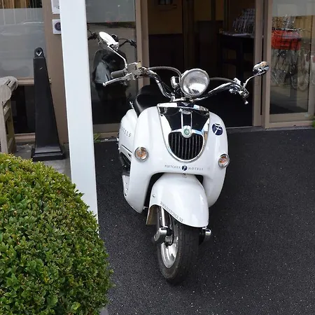 Fletcher - Restaurant 4*